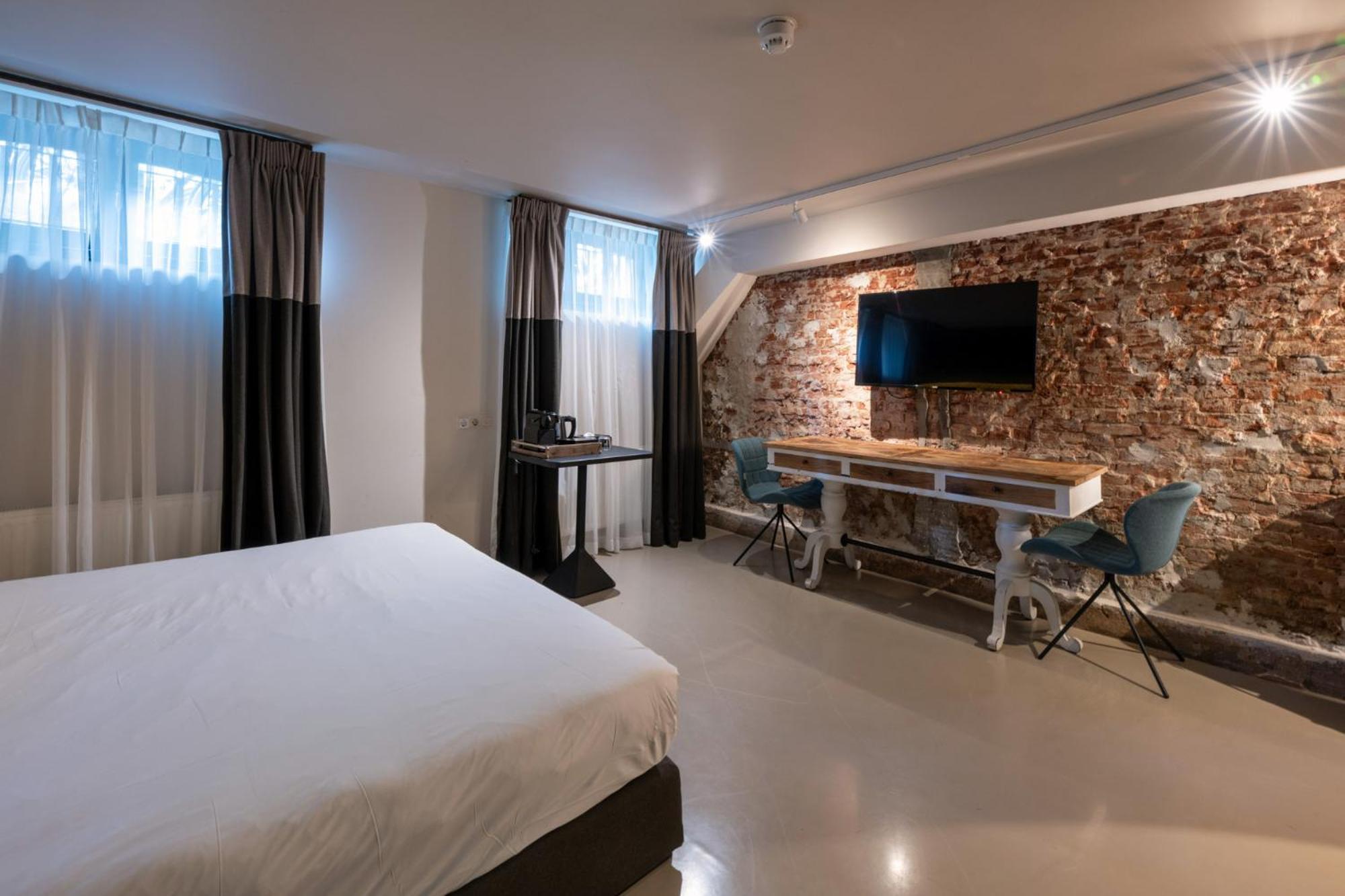 Boutique Hotel Oosteinde Амстердам Екстериор снимка